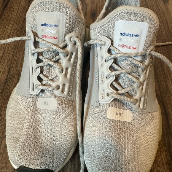 Adidas size 6 NMD - Picture 2 of 3